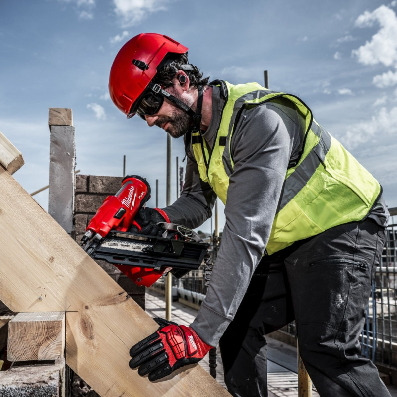 Пистолет гвоздозабивной бесщеточный MILWAUKEE M18 FUEL FFNS-502C (4933478302)