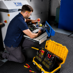 Ящик (чемодан) для инструментов на колесах FATMAX 540х400х435 мм STANLEY (FMST1-72383) – Фото №8