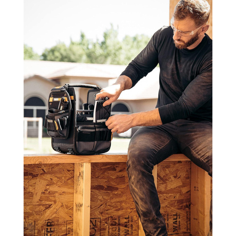 Сумка для инструментов ToughBuilt HardBody 305 мм, 31 отделение (TB-CT-180-8)