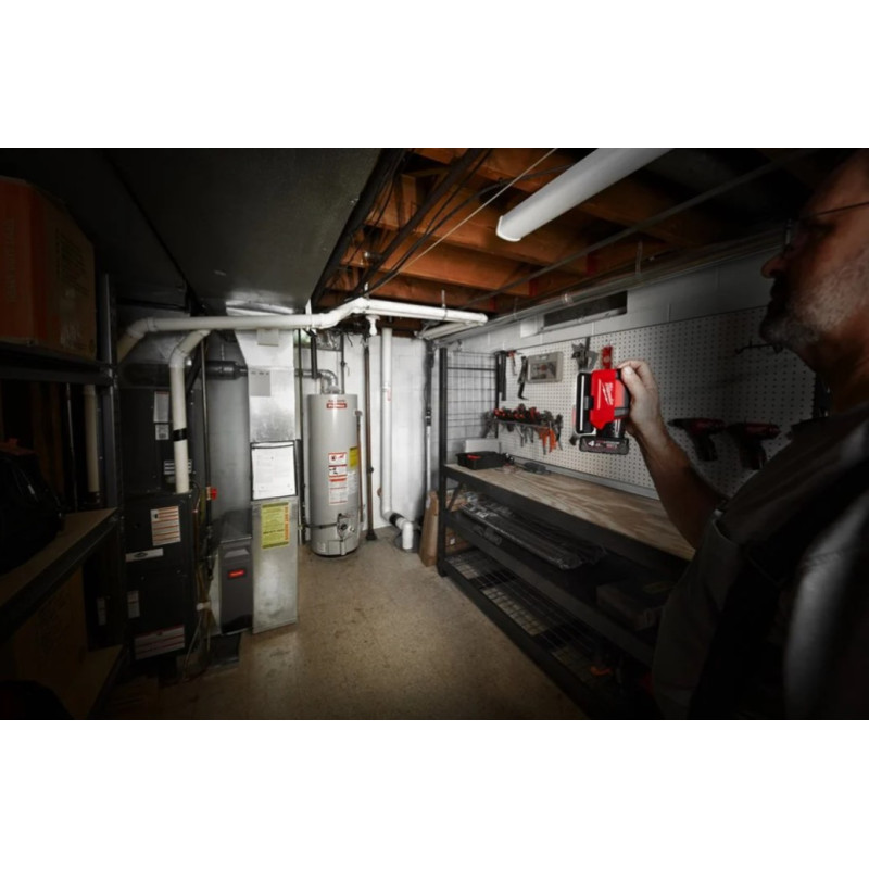 Фонарь светодиодный аккумуляторный MILWAUKEE M12 PAL-0 (4933478226)