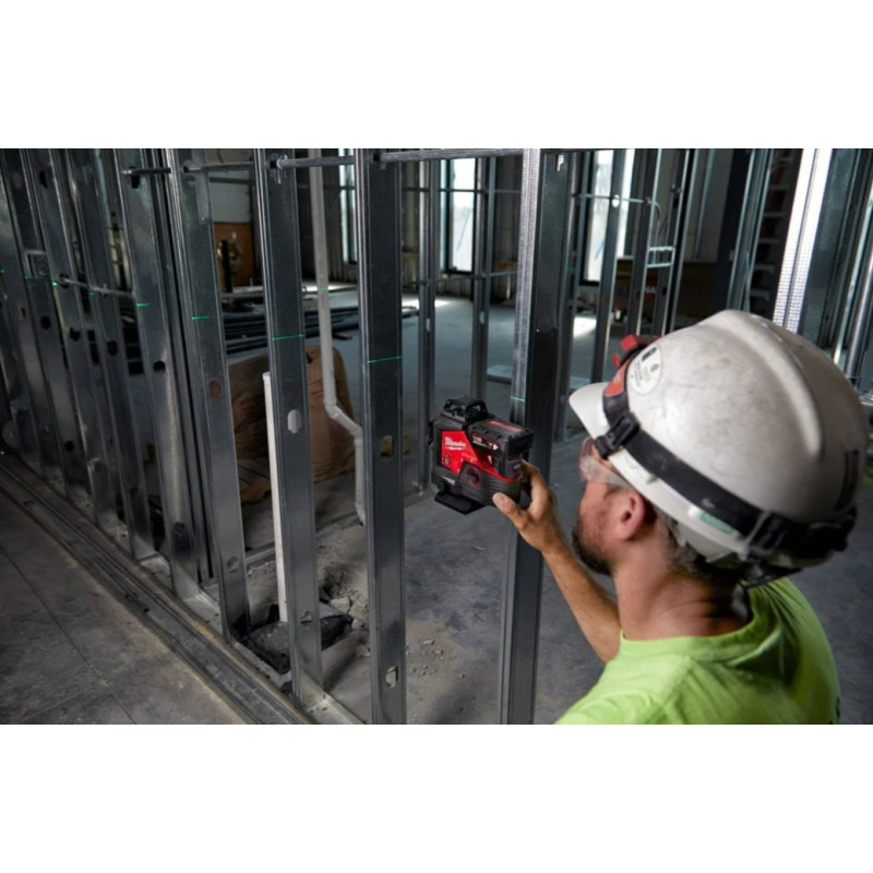 Уровень лазерный (нивелир) 3D аккумуляторный MILWAUKEE M12 3PL-0C (4933478103)