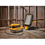 Ліхтар світлодіодний акумуляторний DeWALT (DCL182) – Фото №6
