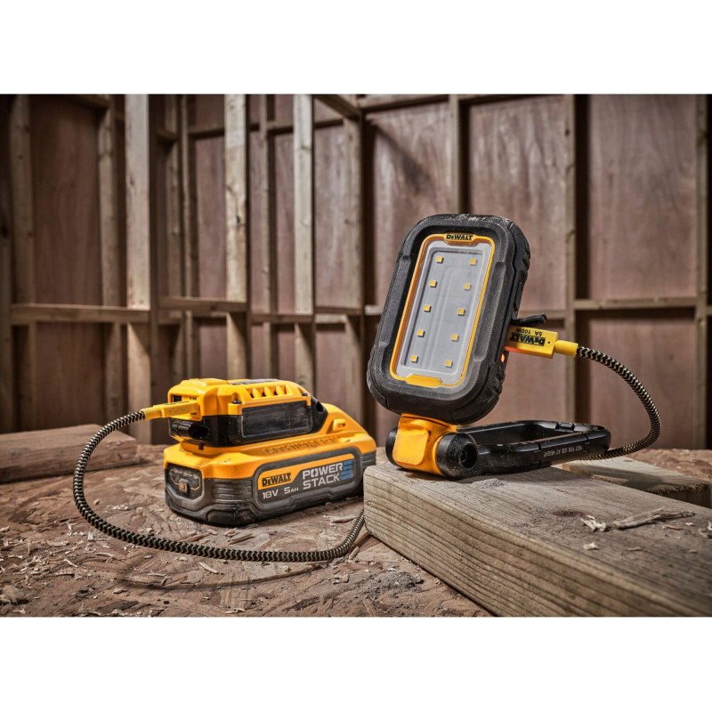 Ліхтар світлодіодний акумуляторний DeWALT (DCL182)