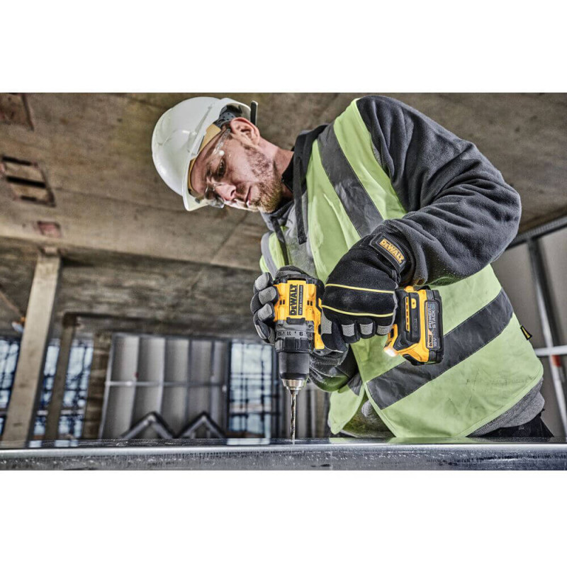 Дрель-шуруповерт аккумуляторная бесщеточная DeWALT (DCD800NT)