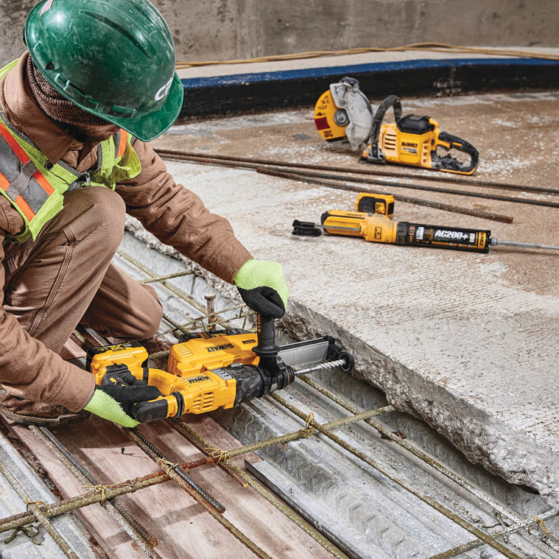 Перфоратор акумуляторний безщітковий SDS-Plus DeWALT (DCH263N)