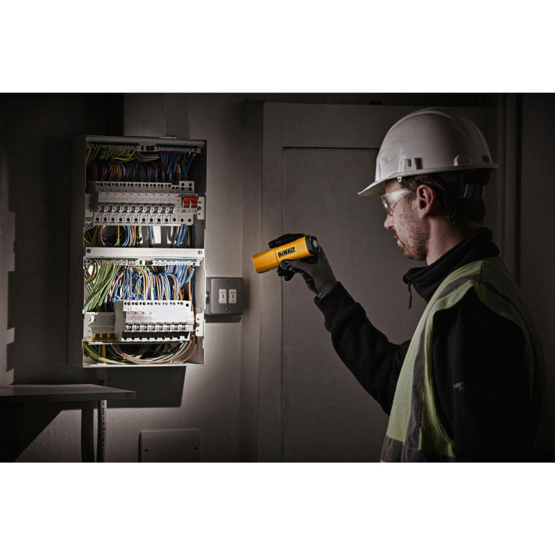 Фонарь светодиодный аккумуляторный DeWALT (DCL183)
