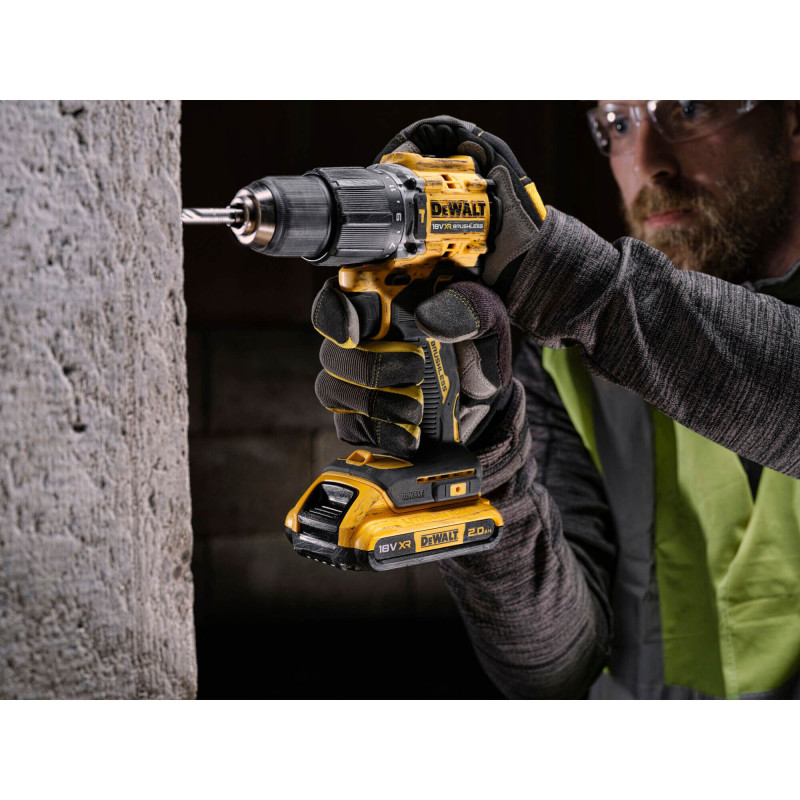 Дрель-шуруповерт аккумуляторная 100 YEARS DeWALT (DCD100YD2T)