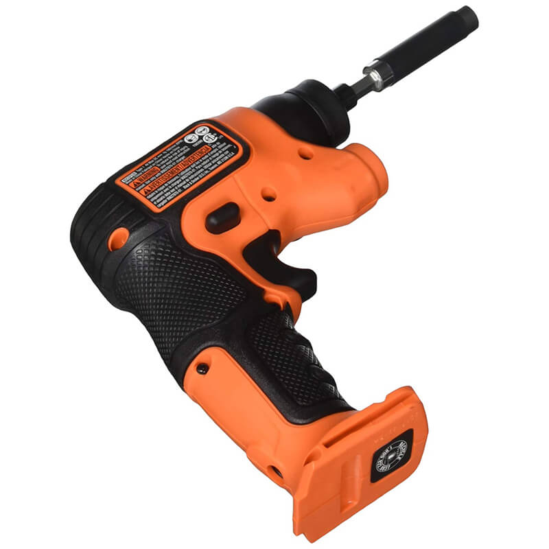 Аккумуляторная отвертка-фонарь BLACK+DECKER (BDCSFS30C)
