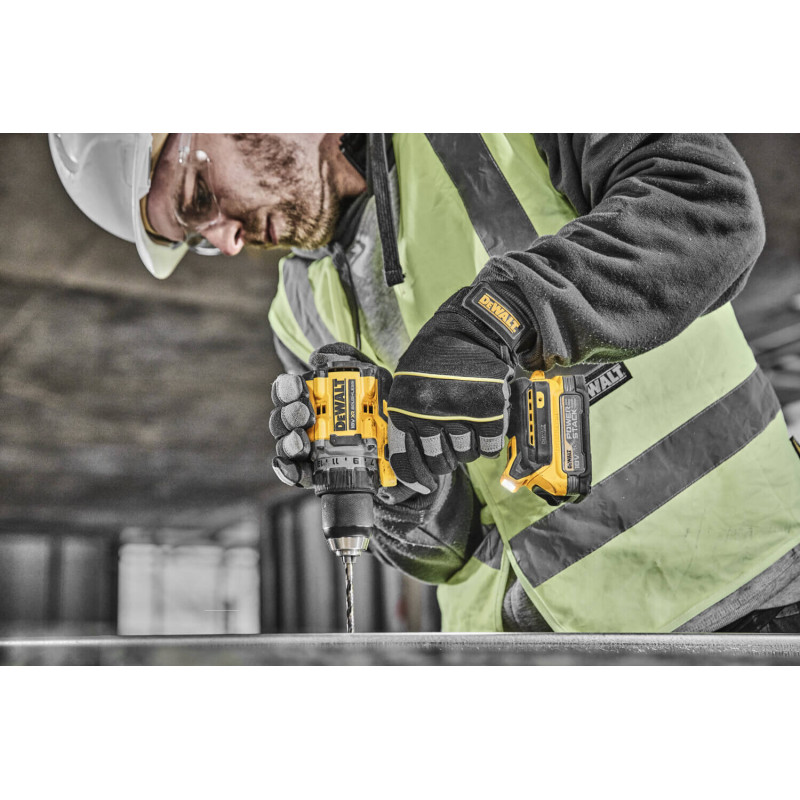 Дриль-шуруповерт (шурупокрут) акумуляторна безщіткова DeWALT (DCD800E2T)