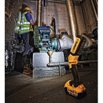 Ліхтар світлодіодний акумуляторний DeWALT (DCL050) – Фото №5