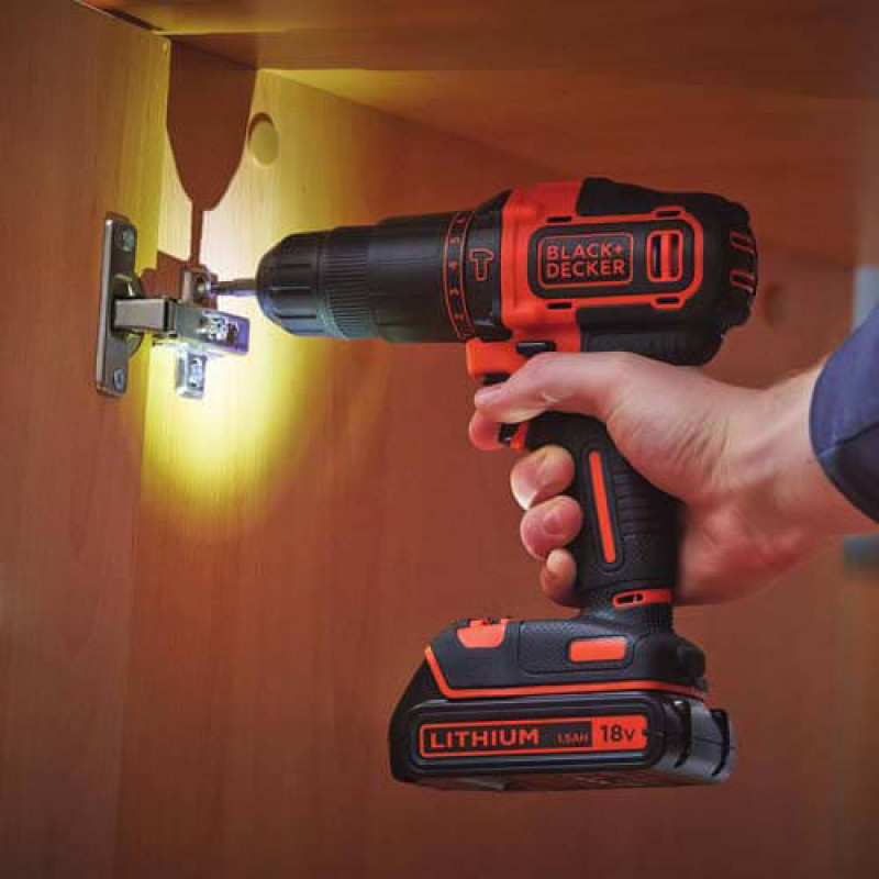 Дрель-шуруповерт аккумуляторный ударный BLACK+DECKER (BDCHD18KB)