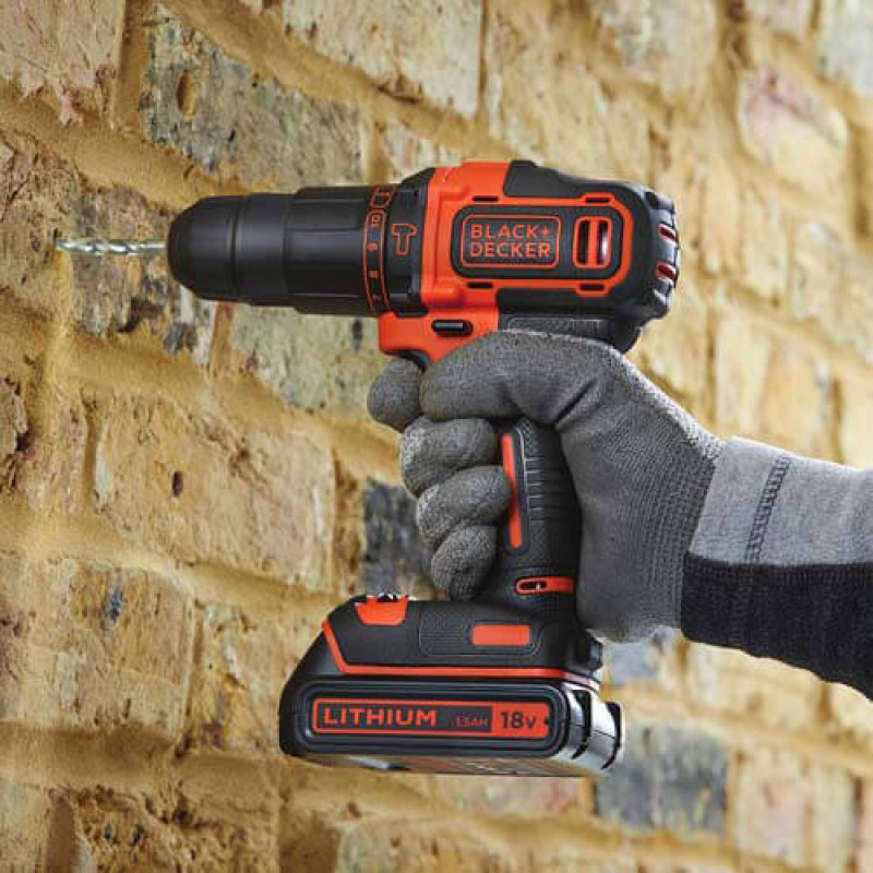Дрель-шуруповерт аккумуляторный ударный BLACK+DECKER (BDCHD18KB)