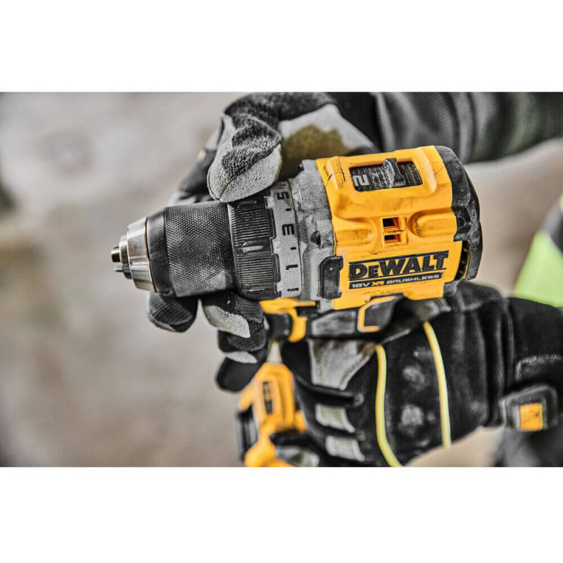 Дрель-шуруповерт аккумуляторная бесщеточная DeWALT (DCD800NT)