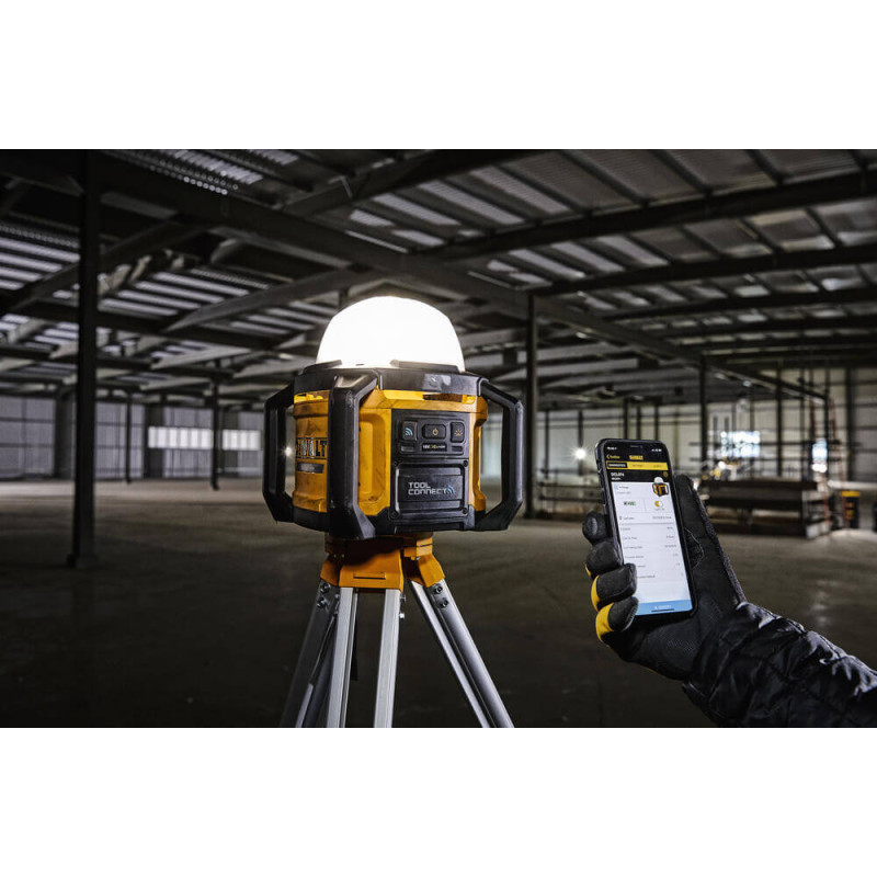 Фонарь светодиодный аккумуляторный DeWALT (DCL074)