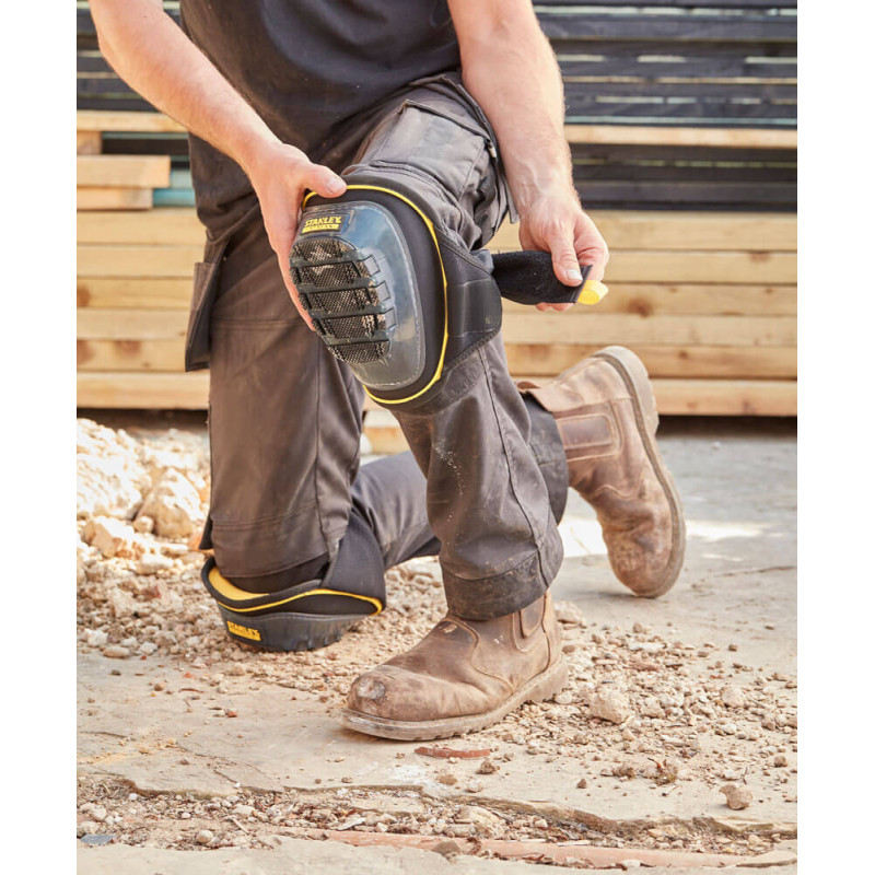 Наколінники будівельні STANLEY (FMST82960-1)