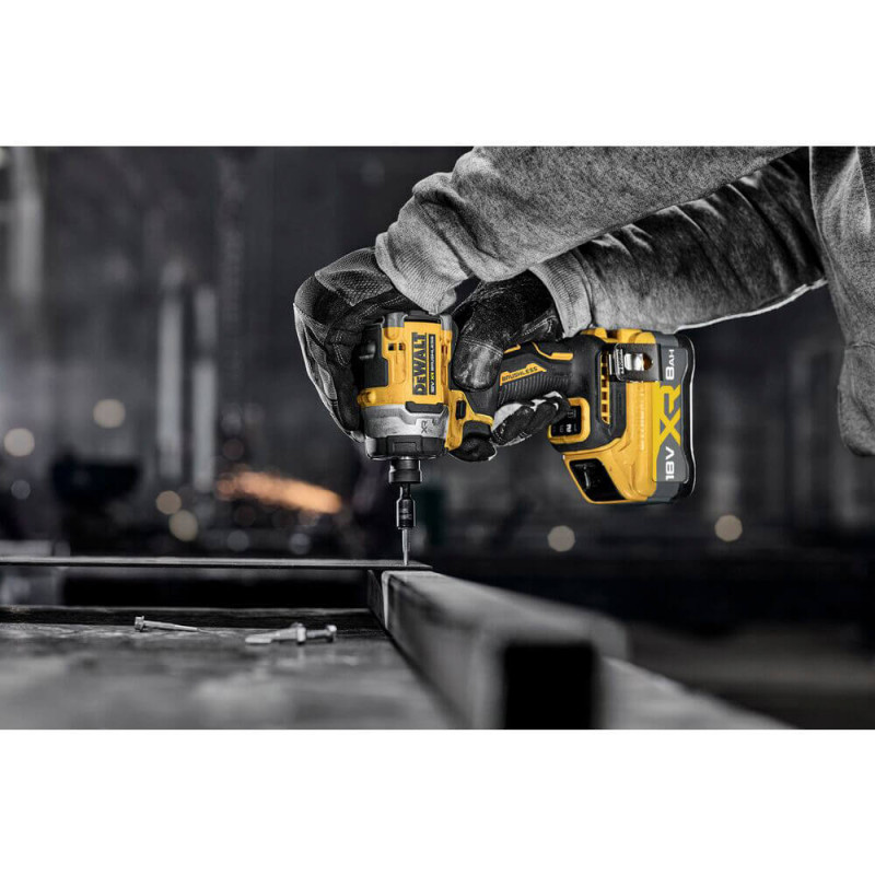 Шуруповерт ударный аккумуляторный бесщеточный DeWALT (DCF860NT)