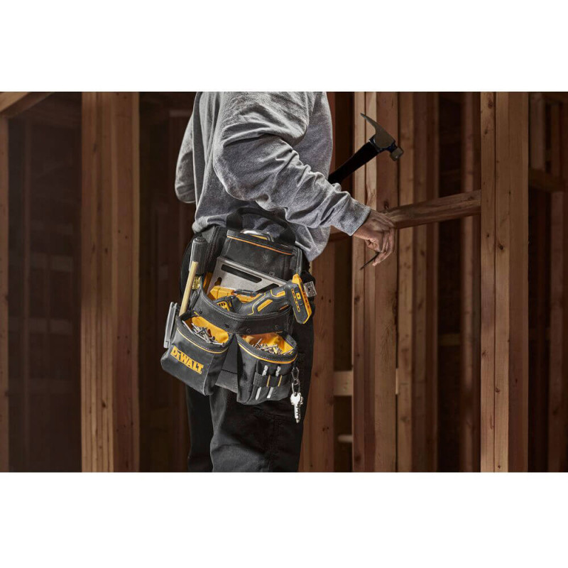 Сумка для инструментов с поясом DeWALT (DWST40201-1)