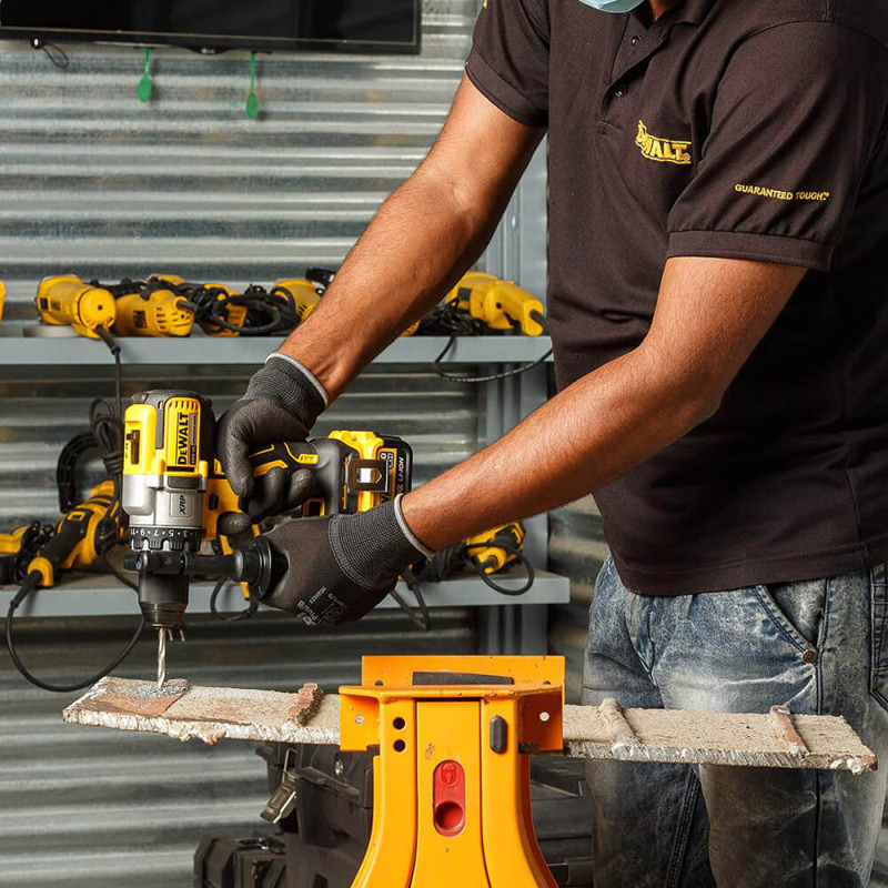 Дриль-шурупокрут акумуляторний безщітковий DeWALT (DCD991NT)