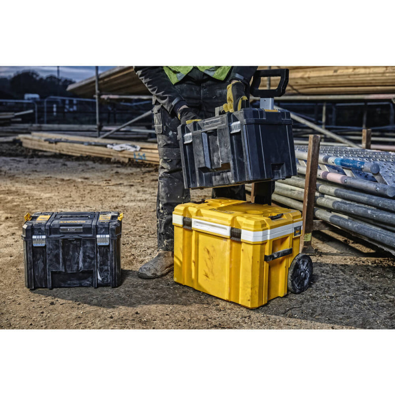 Ящик-охолоджувач T-STAK на колесах DeWALT (DWST83281-1)