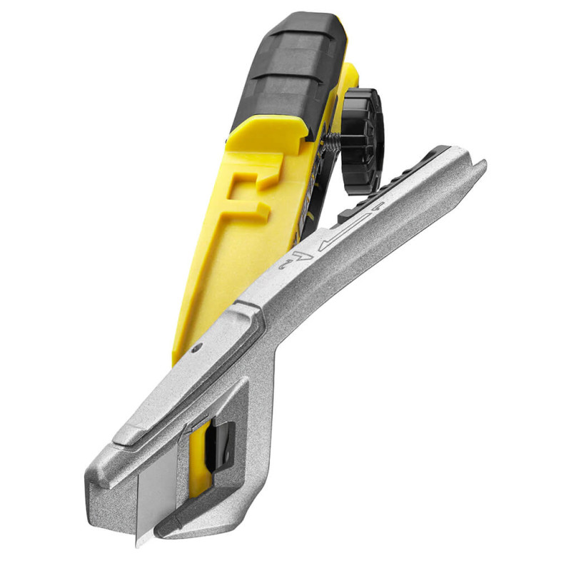 Ніж FatMax Integrated Snap Knife довжиною 165 мм з лезом шириною 18 мм з сегментами, що відламуються STANLEY (FMHT10592-0)