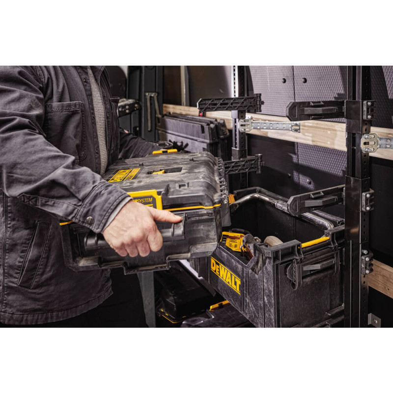 Ящик для инструмента с органайзером TOUGHSYSTEM 2.0 DeWALT (DWST83293-1)