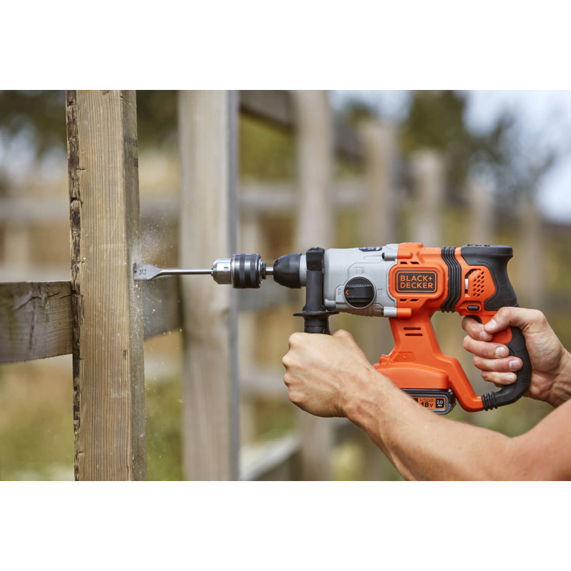 Перфоратор акумуляторний BLACK+DECKER (BCD900D1S)
