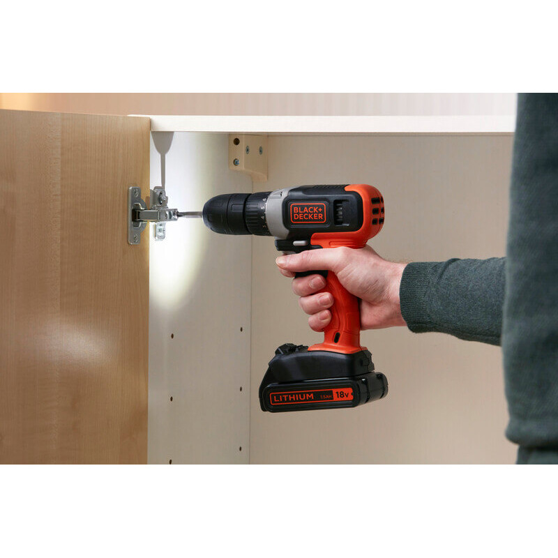Дрель-шуруповерт аккумуляторный BLACK+DECKER (BCD001C1)