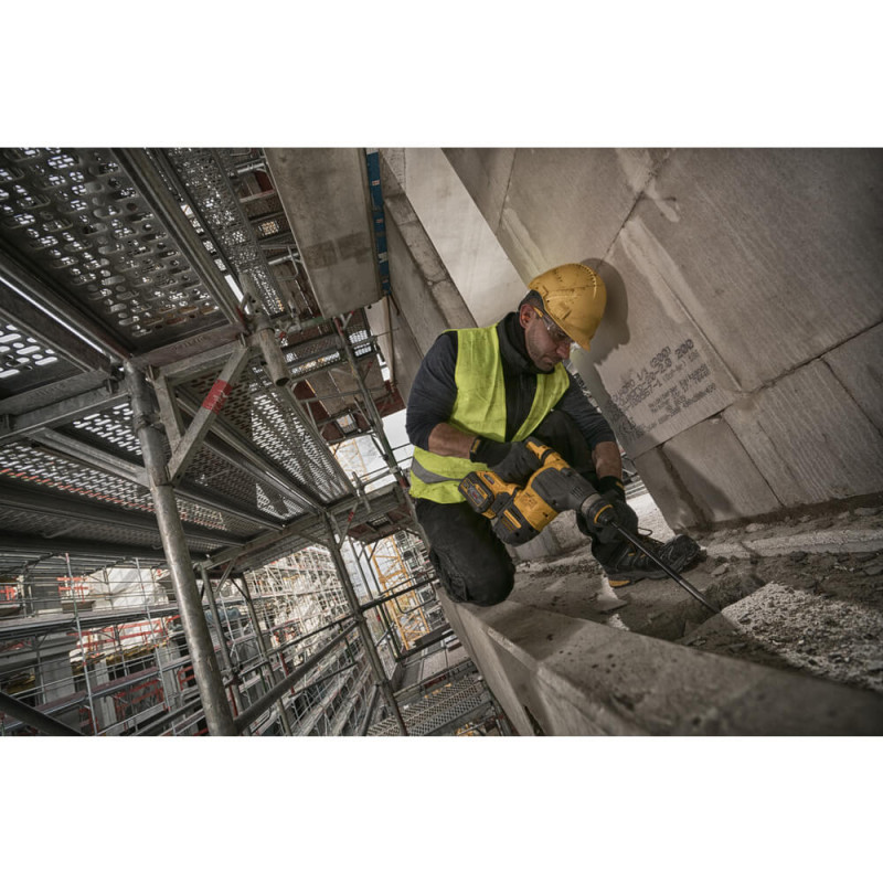 Перфоратор акумуляторний безщітковий SDS-Plus DeWALT (DCH333NT)