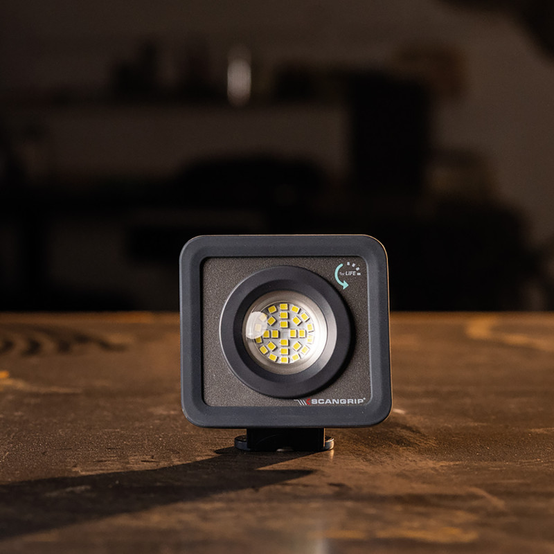 Прожектор переносний 1000 lumen NOVA MINI for Life SCANGRIP  (03.6200)
