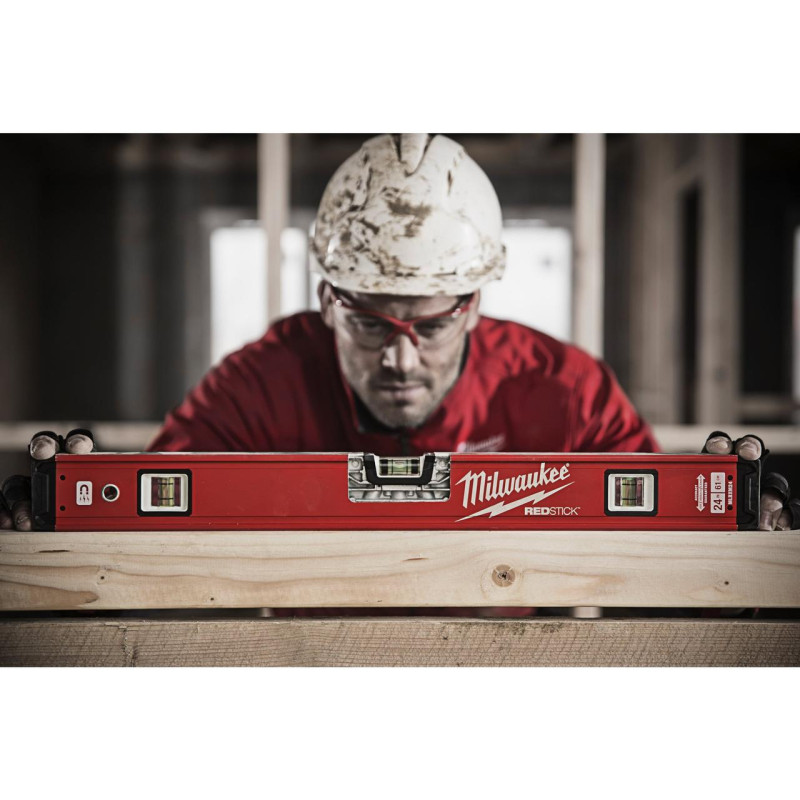 Уровень строительный Milwaukee REDSTICK Backbone 60 см (4932459062)
