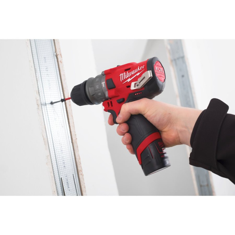 Дрель-шуруповерт аккумуляторная MILWAUKEE, M12 FPDX-202X, 37Нм (4933464136)