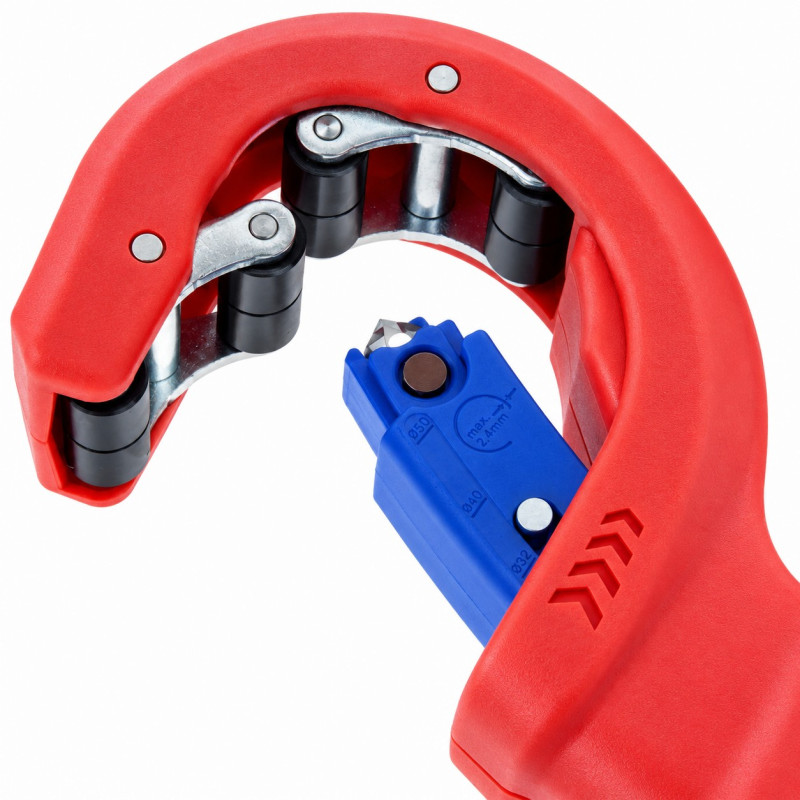 Труборез KNIPEX DP50, для ПВХ труб Ø32/40/50 мм, до 2,4 мм (90 23 01 BK)