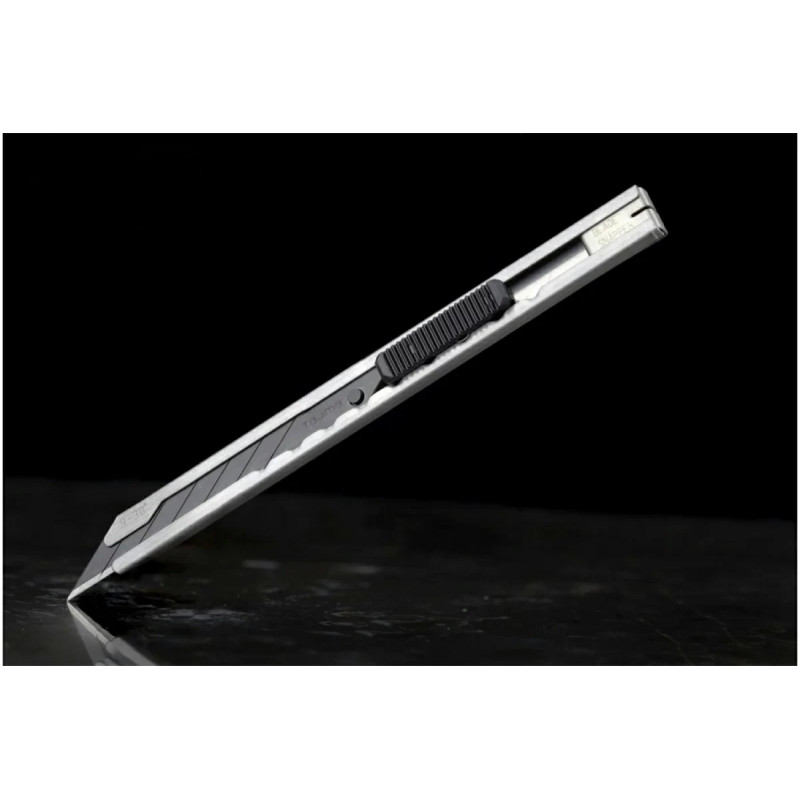 Нож строительный сегментный TAJIMA LC390B 9 мм автофиксатор угол 30° (1101-0404)