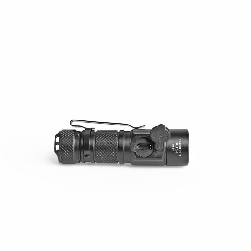 Портативный светодиодный фонарик VIDEX VLF-A351 300Lm 5000K